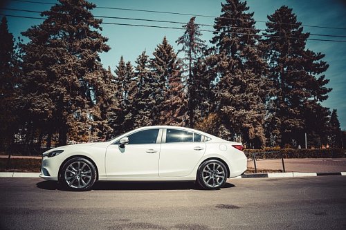 MAZDA 6